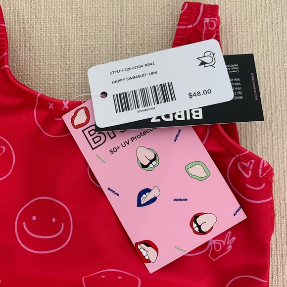 ❣️SALE❣️50+ UV girl’s swimsuit - Picture 6 of 6